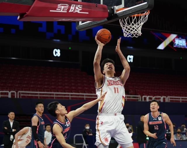 开云平台-全华班掀起反击浪潮 浙江距离逆转只差一记罚球